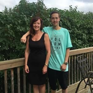 Meet your Posher, Coleton